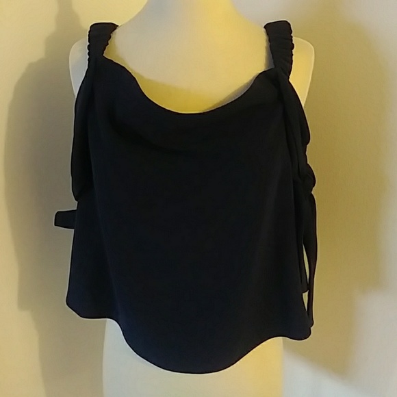TOPSHOP coldshoulder NWT top navy blue [0066]… - Picture 7 of 7